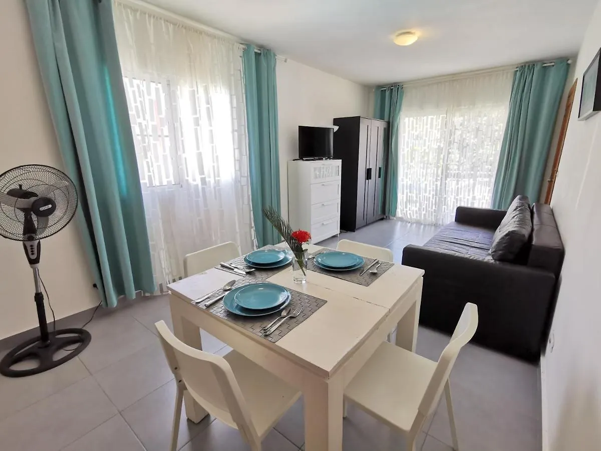 Tropicana Suites Deluxe Beach Club And Pool - Playa Los Corales Punta Cana Hotel
